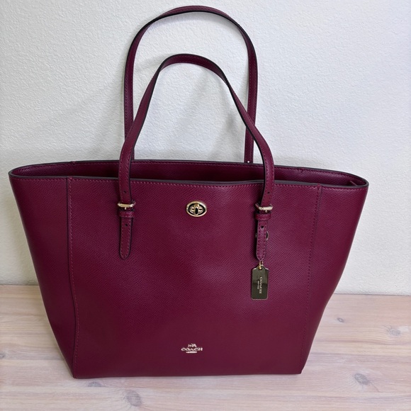 Coach Turnlock tote in crossgrain leather - Picture 1 of 10